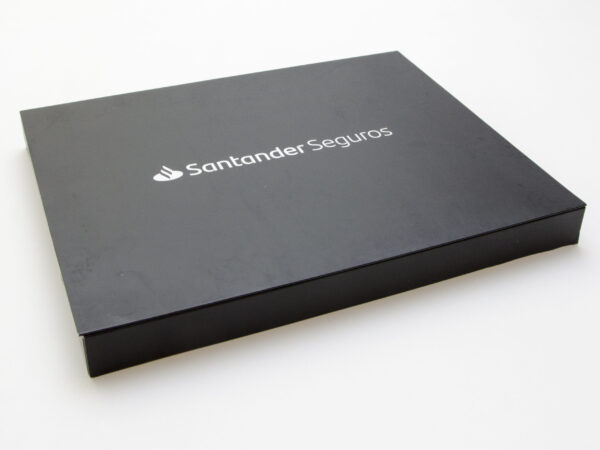 Kit lanzamiento Santander Seguros cajas_santander_1